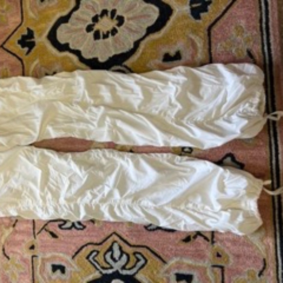 Lululemon Dance Studio pants lined white 2 Full length Cinched hem - Picture 5 of 10